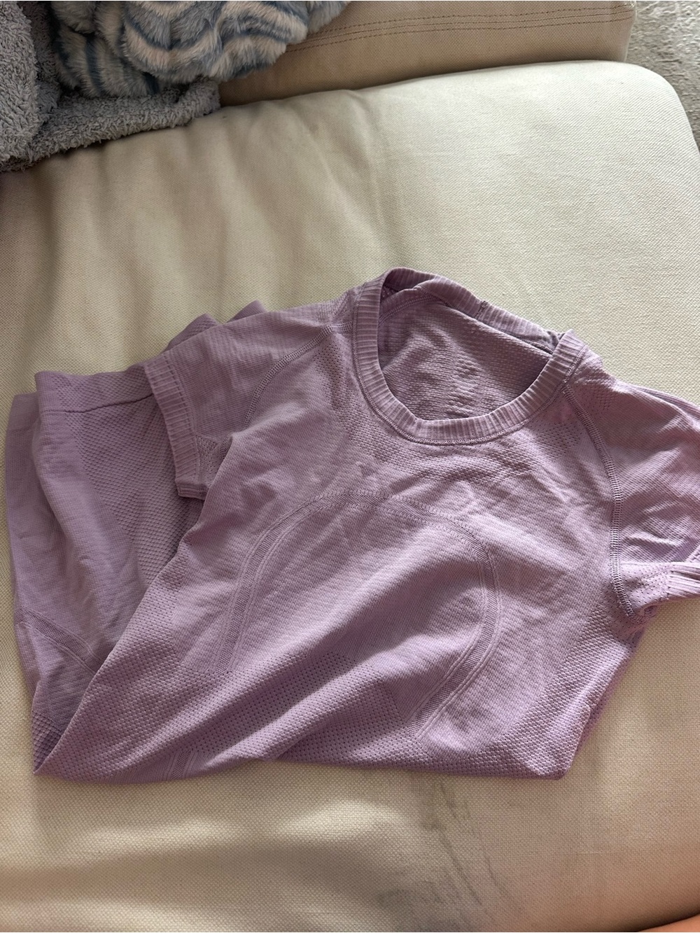 Lululemon purple swiftly tech